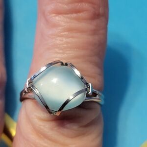 Elegant Silver Ring with Blue Stone Size 7